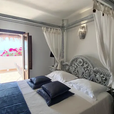 One Shot Buenavista Bed and Breakfast