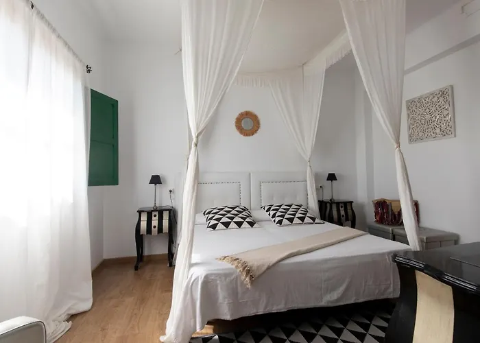 One Shot Buenavista Bed and Breakfast Santa Eulària des Riu